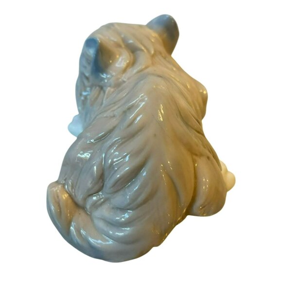 Vintage Syroco Porcelain Persian Cat Figurine Gray & Blue Glaze - Picture 3 of 5